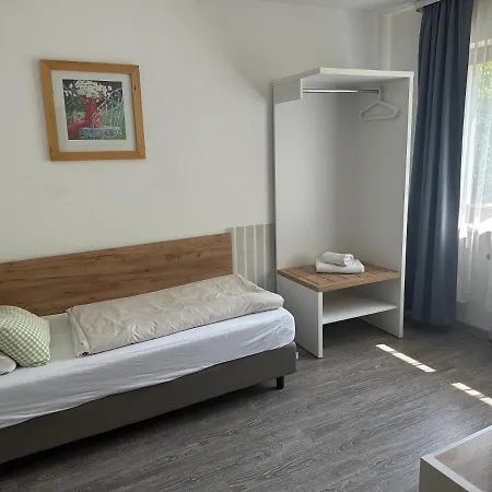 Rennekamp 3*